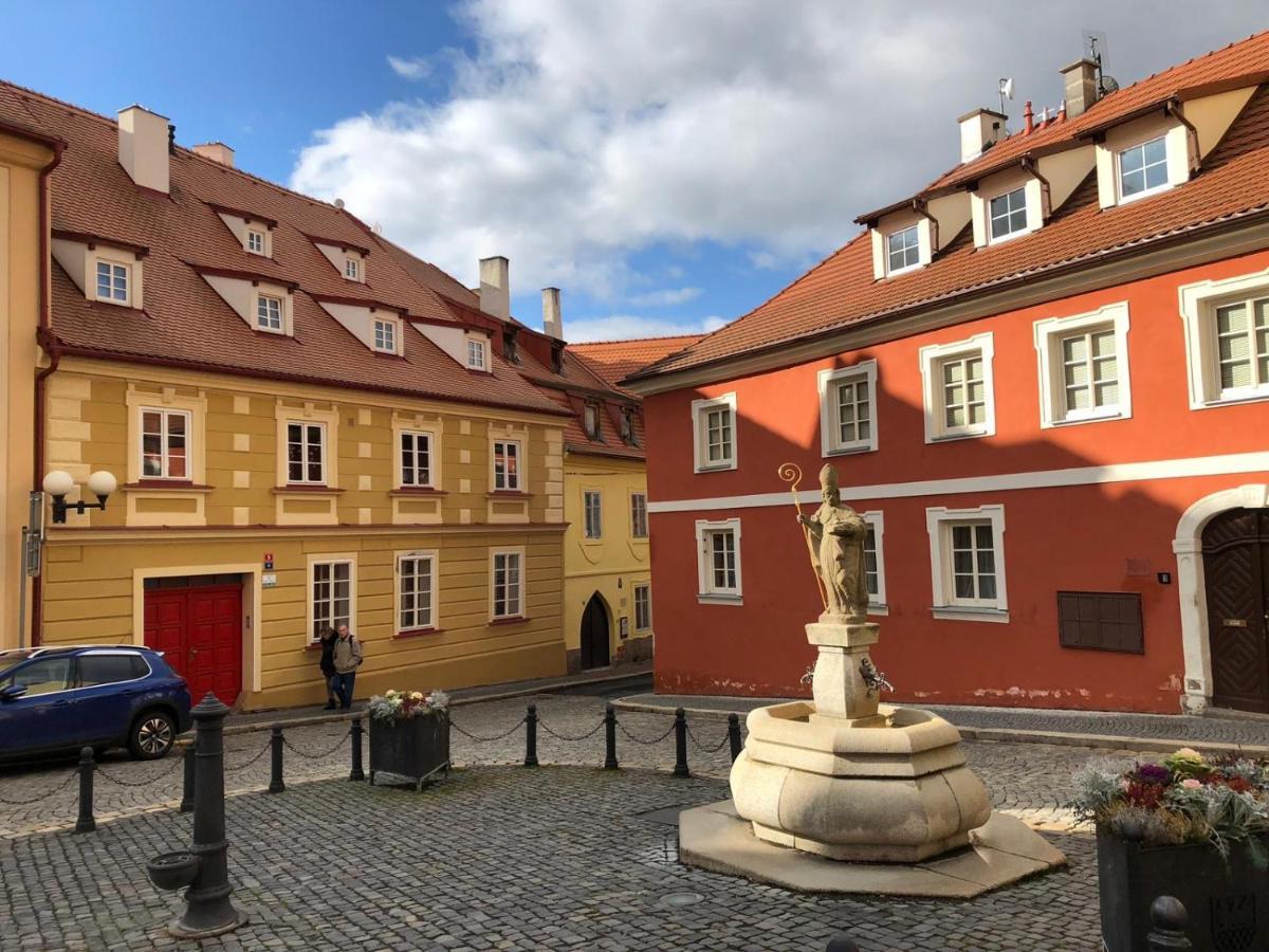 Apartment Am Schlosspark 2 Хеб Экстерьер фото