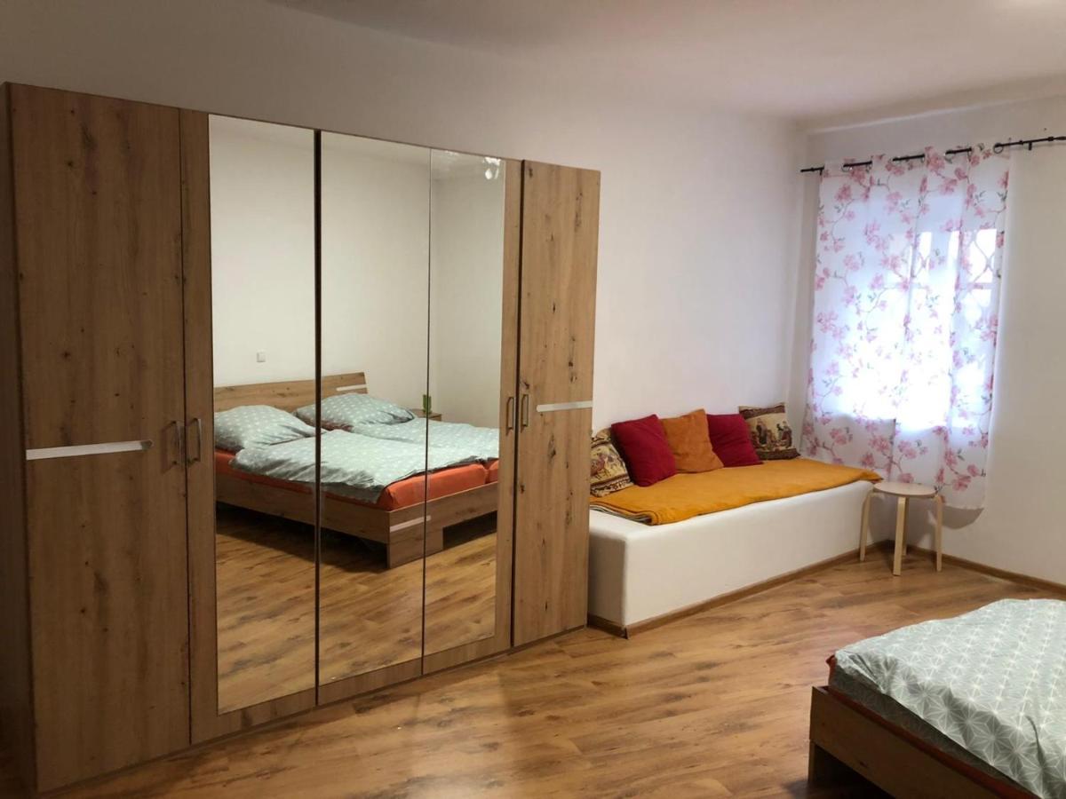 Apartment Am Schlosspark 2 Хеб Экстерьер фото